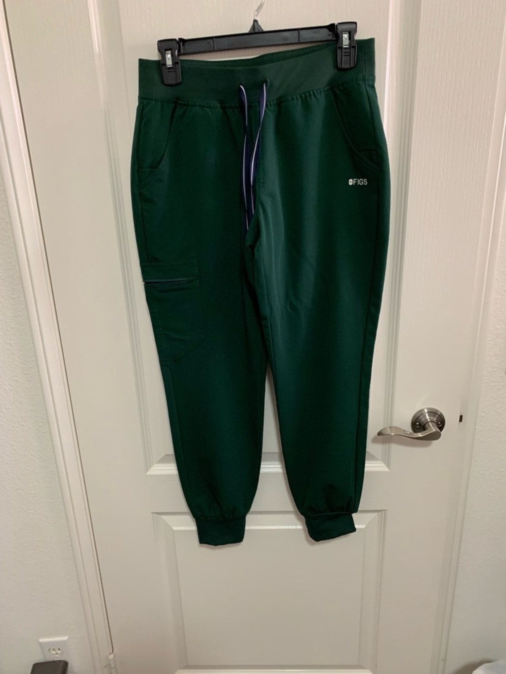 FIGS Men's Deep Green Jogger Sweatpants
